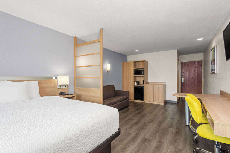 Bedroom 5