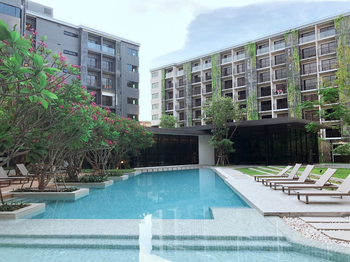 Sport & Beauty 4, Blossom Condo Sathon-Charoenrat, Sathorn
