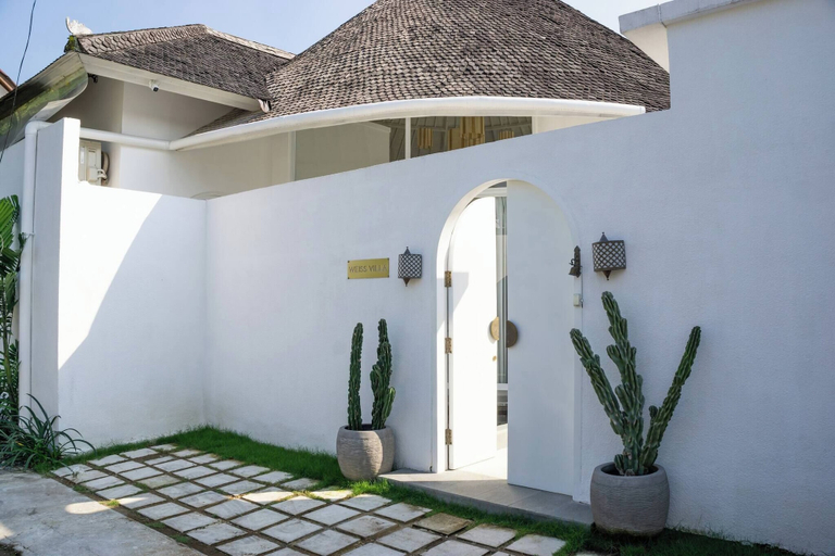 Exterior & Views 2, Luxurious Mediterranean Villa In Canggu Oasis, Badung