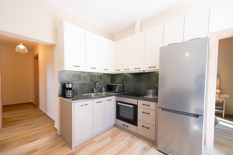 Kitchen 5, Christiana's Cottage, Ionian Islands