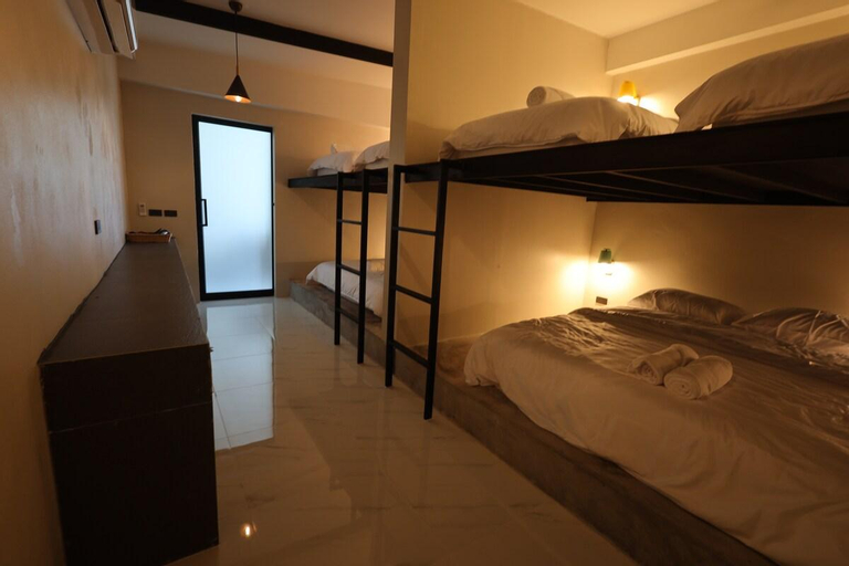Bedroom 2, Million Star Poolvilla, Wang Num Khiaw