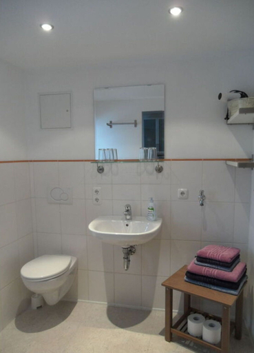 Bathroom 5, Apartment on the Mountain Slope With Balcony, Berchtesgadener Land