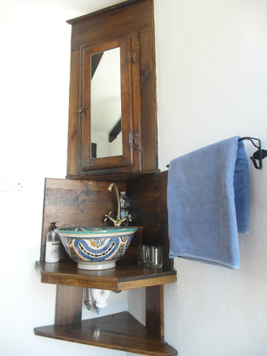Bathroom 4, Casa el Chorro, Málaga