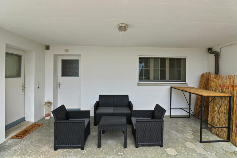 Exterior & Views 4, Appartement paisible avec terrasse, La Broye