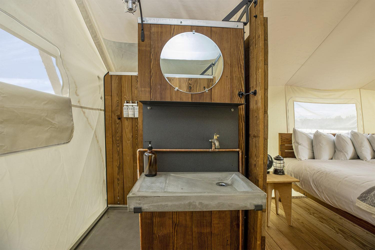 Bedroom 4, Under Canvas North Yellowstone - Paradise Valley, Park