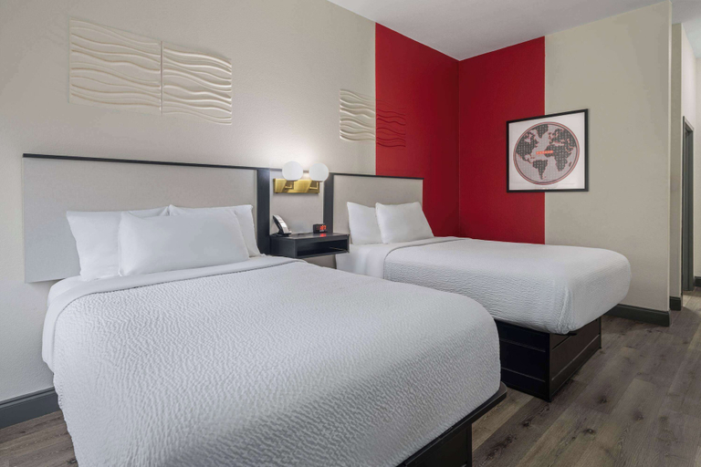 Bedroom 3, Ramada by Wyndham Locust Grove, Henry