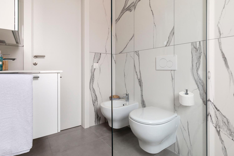 Bedroom 3, Lugano Superior Suites - Free Parking, Lugano