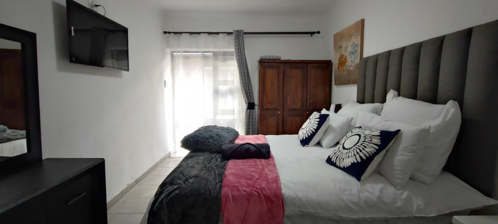 Others 3, S & S Village Guest House, Sedibeng