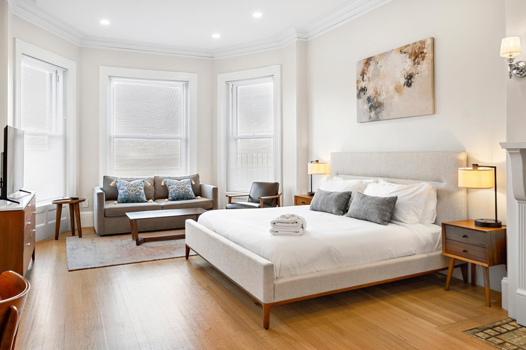 Others 2, Charlesgate Suites, Boston