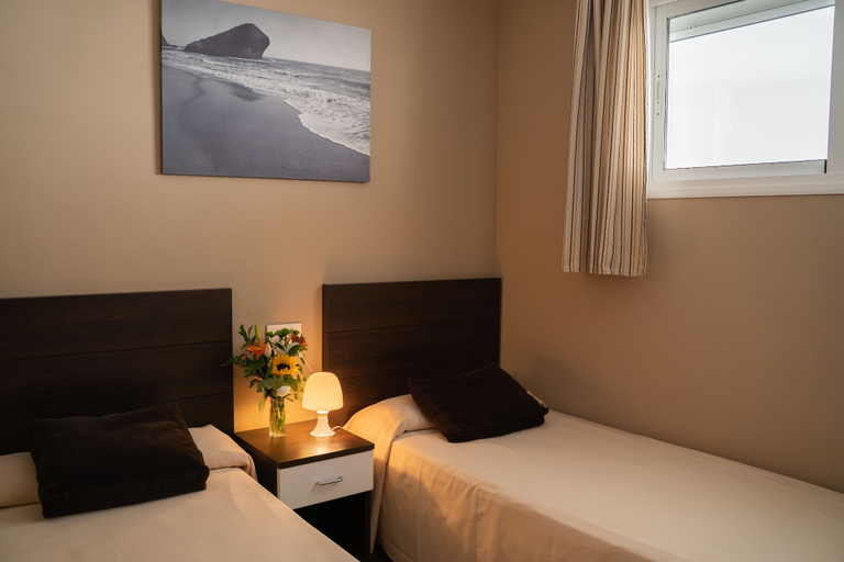 Bedroom 3, Hotel Bahia Serena, Almería