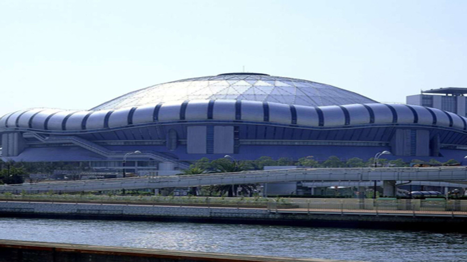 Exterior & Views 20