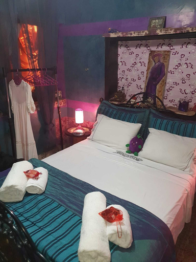Bedroom 2, Room in Guest Room - Morocco at a Local's House in bed and Breakfast, Marrakech