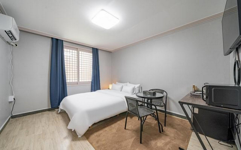 Others 1, Hotel Sora, Goseong