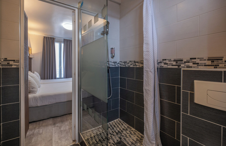 Bathroom 5, Hôtel Luxor, Hauts-de-Seine