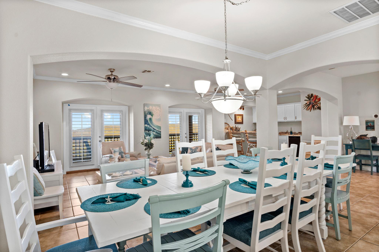 Food & Drinks 5, Sunrise Beach Villa, Nueces