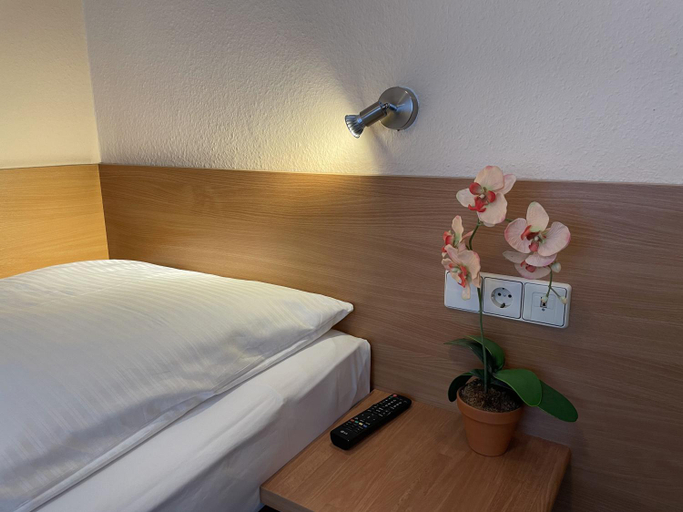 Bedroom 2, Cascade, Stuttgart