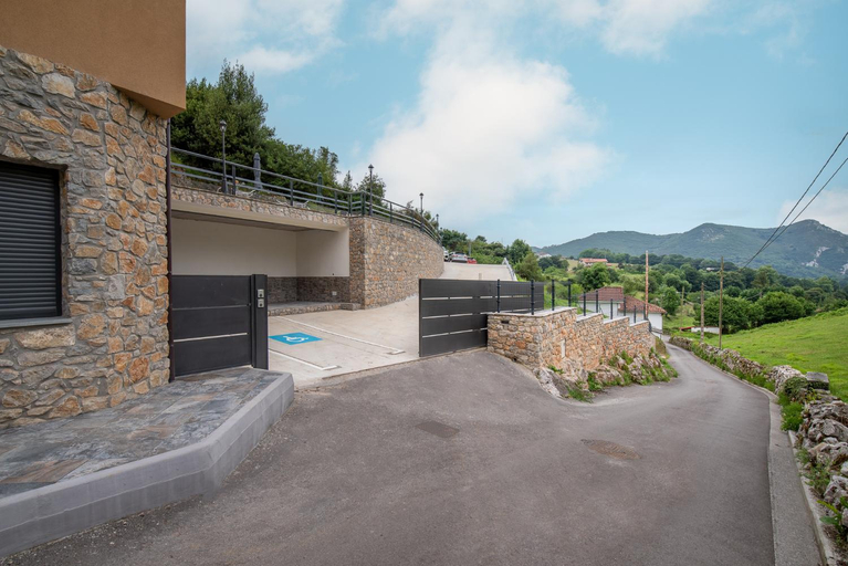 Others 2, Apartamentos Spa Las Caldas y Spa El Balneario, Asturias