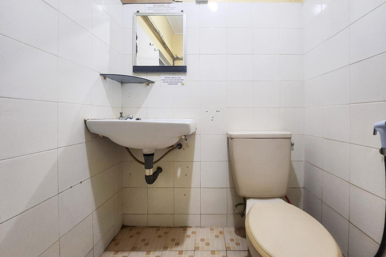 Bathroom 2