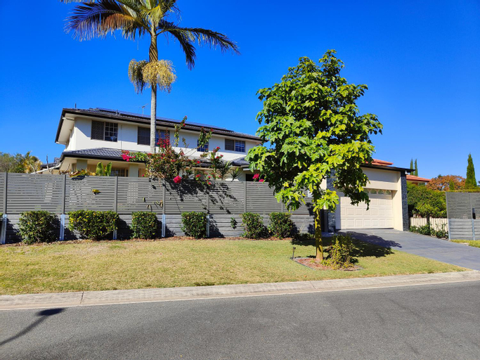 Eight Mile Plains House, Eight Mile Plains