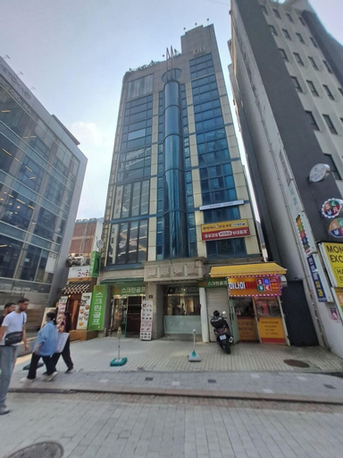 Exterior & Views 2, Hostel ARA125, Jung