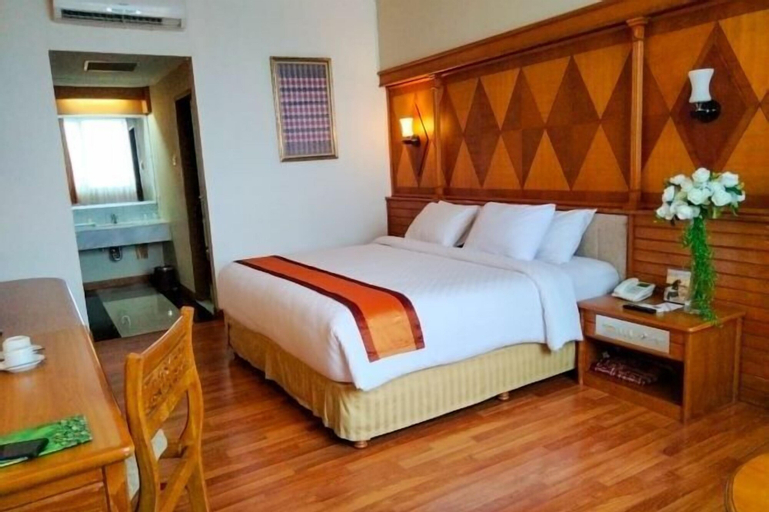 Bedroom 25
