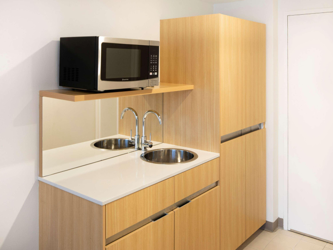 Dining Room 22