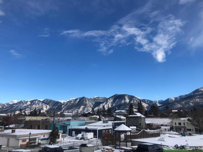 2, Canterbury Inn, East Kootenay