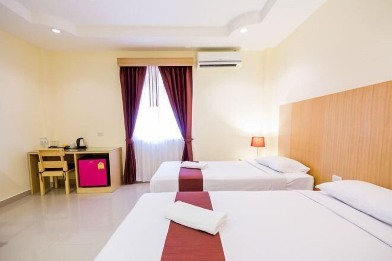 Bedroom 12
