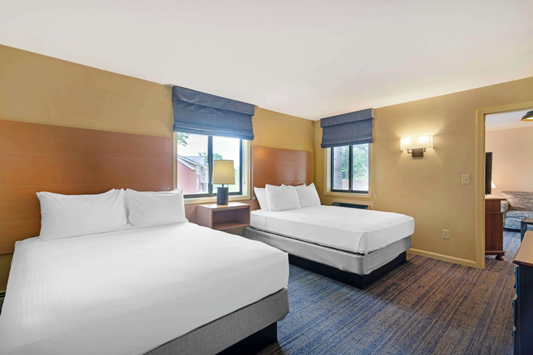 Bedroom 3, Best Western Inn & Suites Rutland-Killington, Rutland