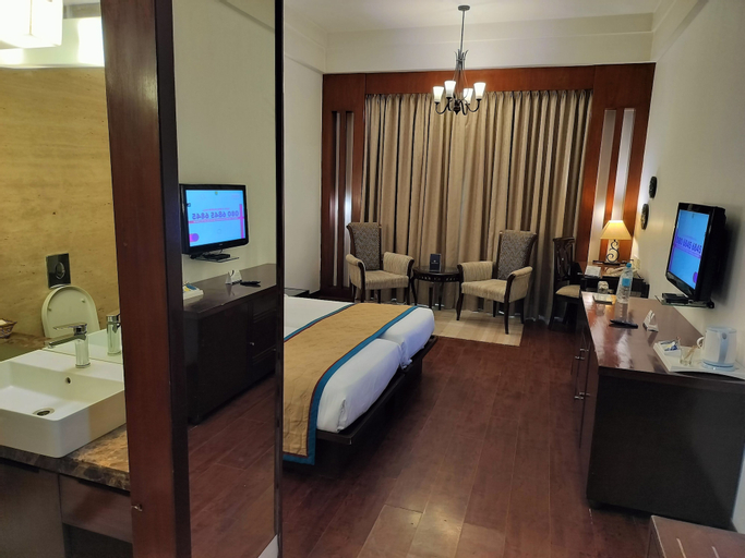 Bedroom 29