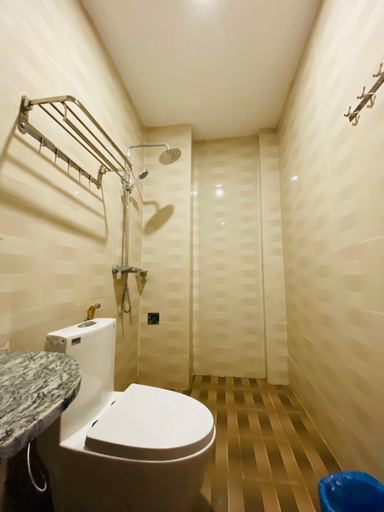 Bathroom 4, Downtown Vang Vieng Hotel 1, Vangvieng
