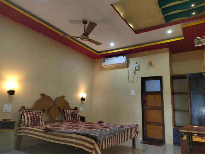 Bedroom 2, Vamoose Manali Beach Resort, Sindhudurg