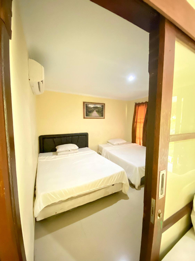 Bedroom 8