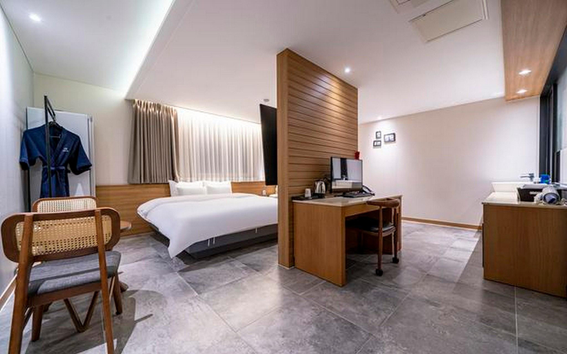Bedroom 3, Gimhae Jangyu Check hotel, Gimhae