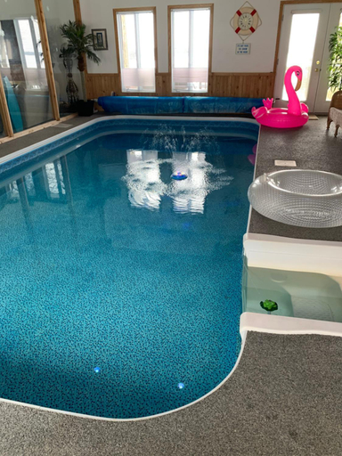 Sport & Beauty, Q Estate Guest Suite heated indoor pool, Leeds and Grenville