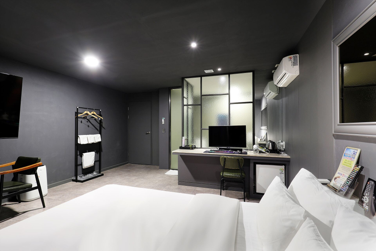 Bedroom 4, MOON HOTEL, Pyeongtaek