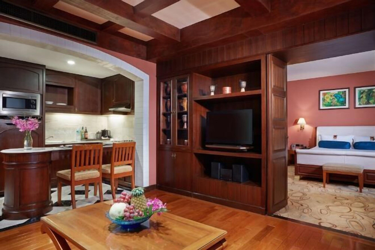 Dining Room 14
