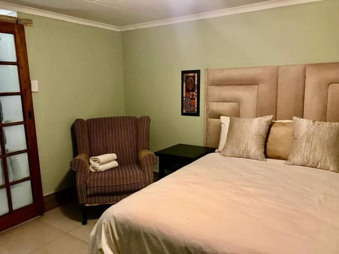 Others 3, Plot 434 Guest House, Ekurhuleni