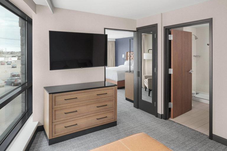 Bedroom 2, Courtyard Portland Downtown/Waterfront, Cumberland