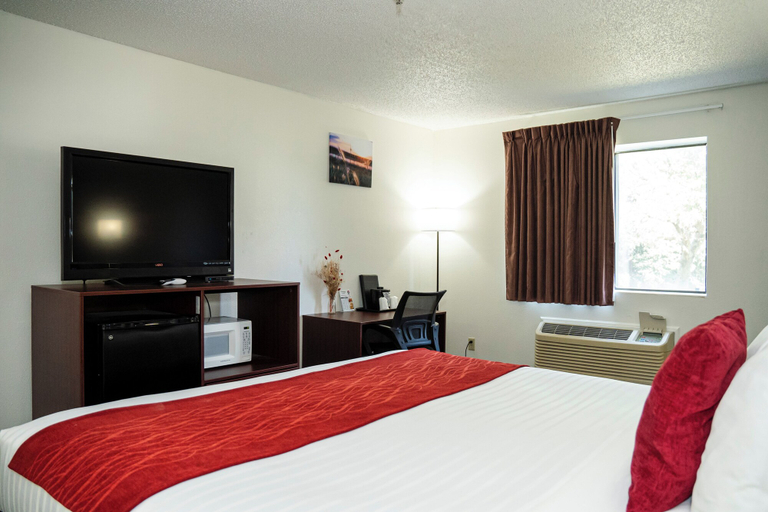 Bedroom 3, Victorian Inn & Suites, York