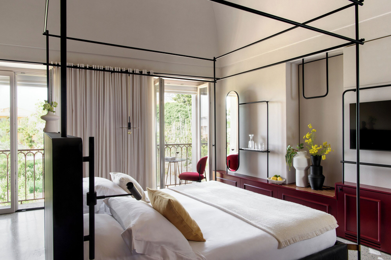 Bedroom 4, Laqua Countryside, Napoli