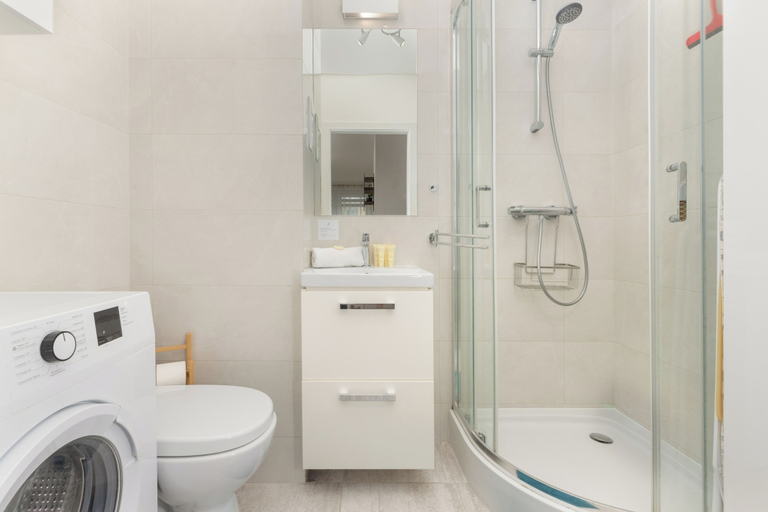 Bathroom 4, Gdansk Apartment With Desk by Renters, Gdańsk City
