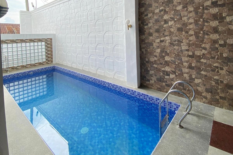 Others 5, Villa Putih Ciater, Subang