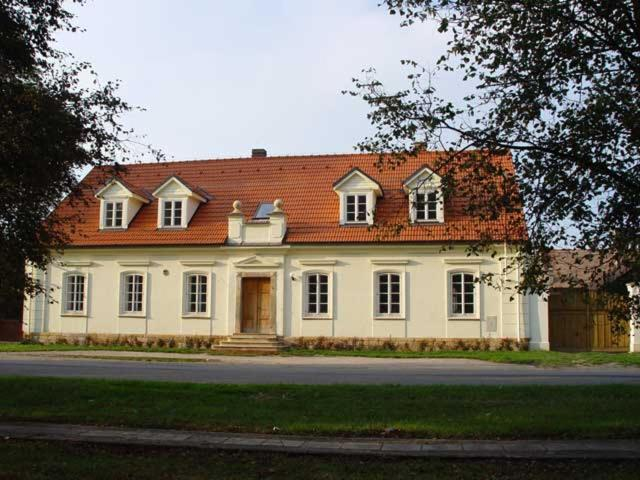 Others 5, Penzion Zahornice, Nymburk