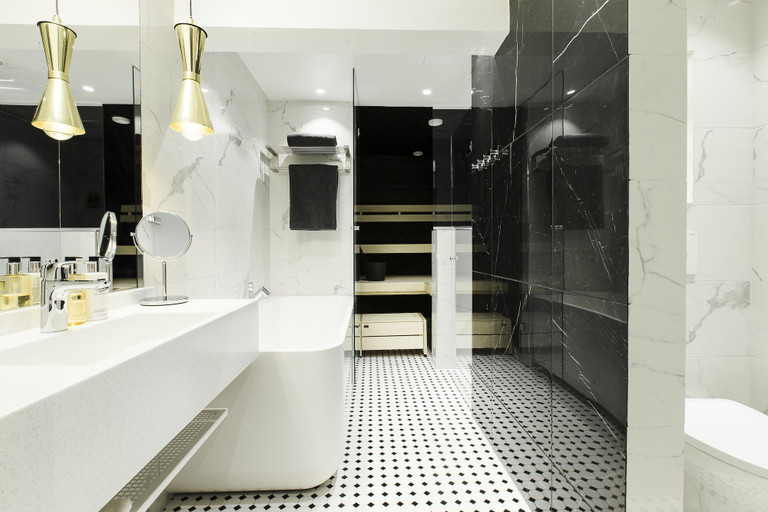Bathroom 4, Quality Hotel Sveitsi, Uusimaa