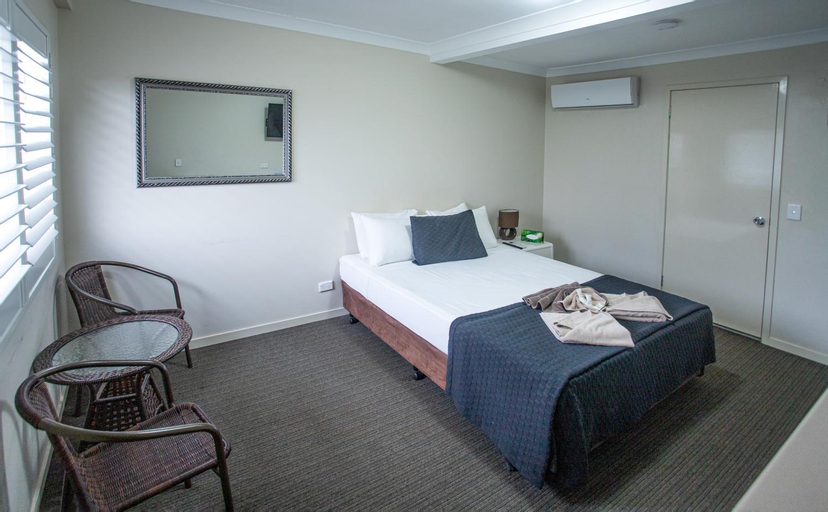 Bedroom 9