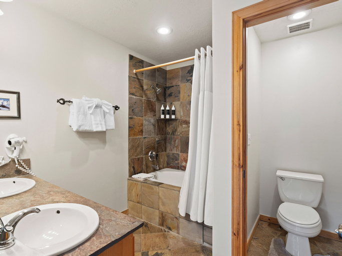 Bathroom 5
