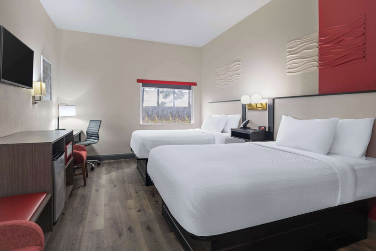 Bedroom 3, Ramada by Wyndham Locust Grove, Henry