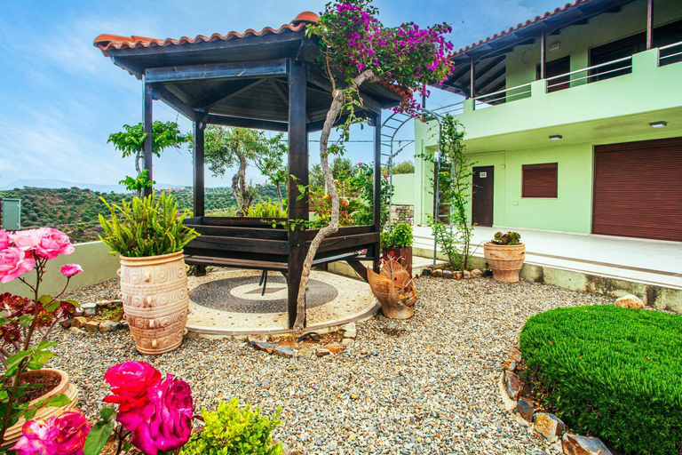 3, Villa Chloe - Amazing view Villa with swimming pool, Crete