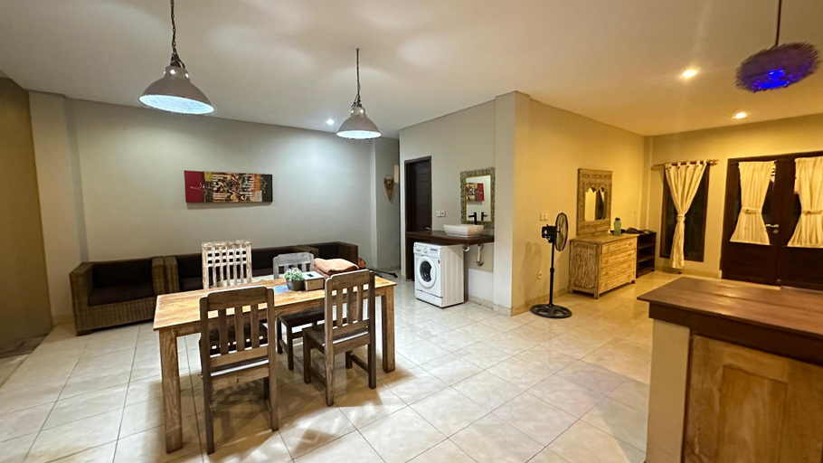 Others 4, Taman Giri House 3 Bedrooms Nusa Dua, Badung